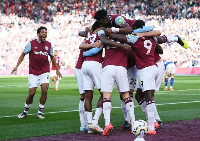 利兹联2-1送西汉姆联连续6轮不胜，阿伦森闪击，乔-罗顿破门